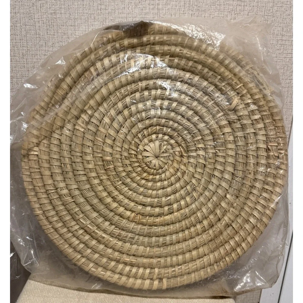 Handicrafts Ltd Handwoven Natural Fiber Basket Tray Wall Decor - Set Of 4 NWT